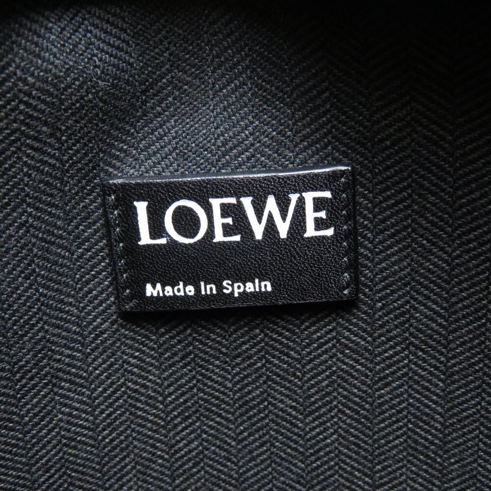Loewe Anagram Motif Leather Clutch Bag - Picture 6 of 10